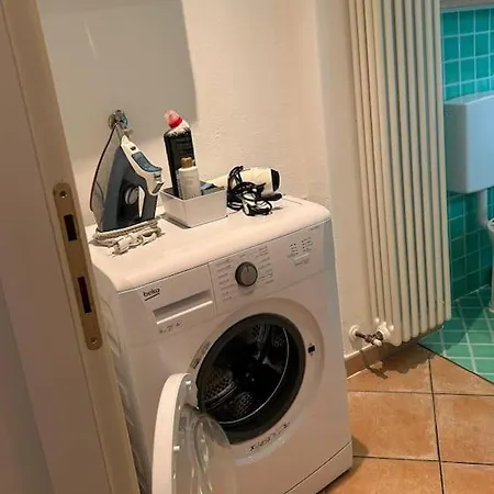 Serena's Tourist Apartamento