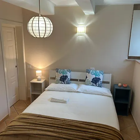 Serena's Tourist Apartamento Parma